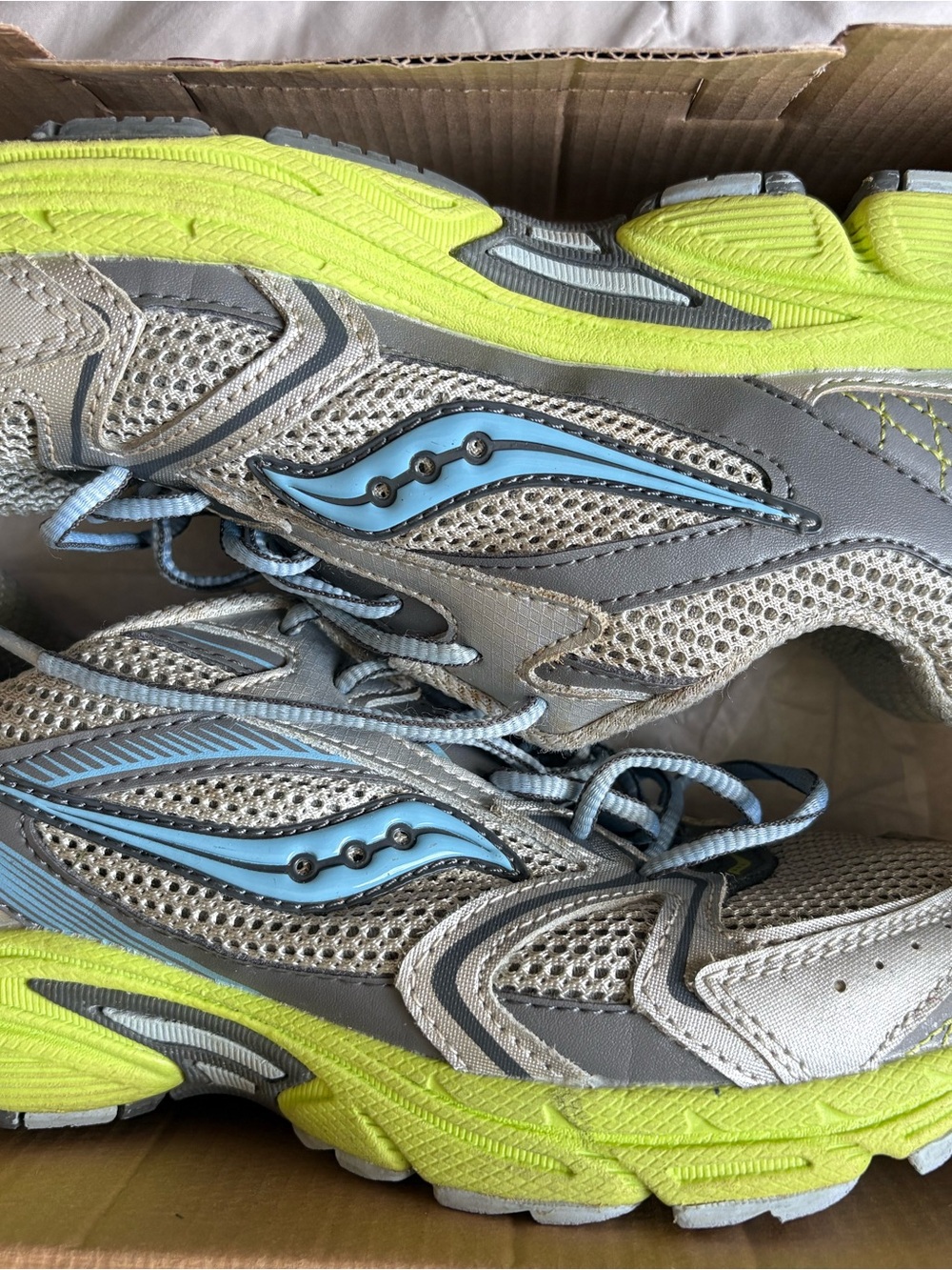 Saucony Kids Gray and Light Blue Athletic Sneakers with Neon Yellow Soles